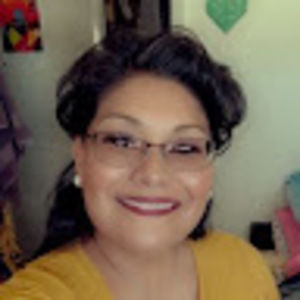 Meet your Posher, Chrysynthia